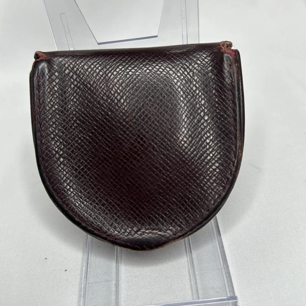 Louis Vuitton Burgundy Taiga Leather Coin Wallet/ Case | Women’s | Pre-Owned |